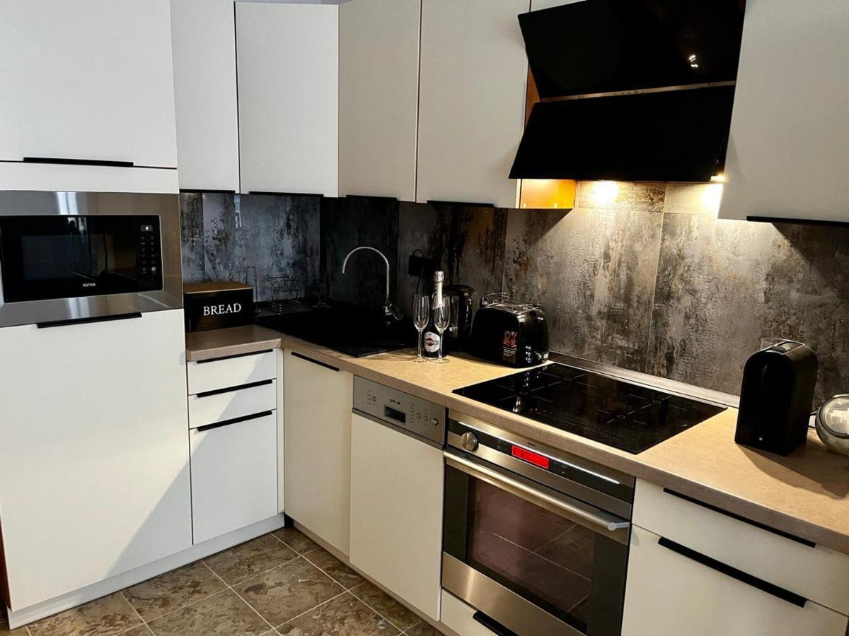 Varga Apartman Sopron Exterior foto