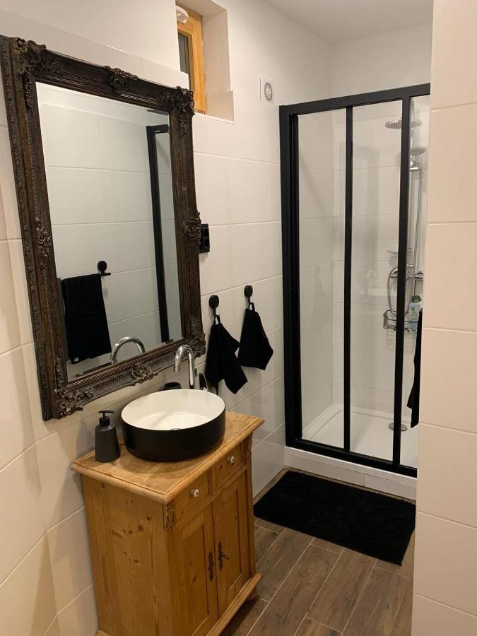 Varga Apartman Sopron Exterior foto